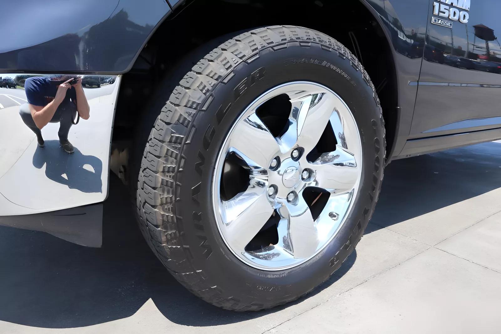 ram ram 1500 classic 2020 3C6RR7KG7LG152963 image ram ram 1500 classic 2020 3C6RR7KG7LG152963 image